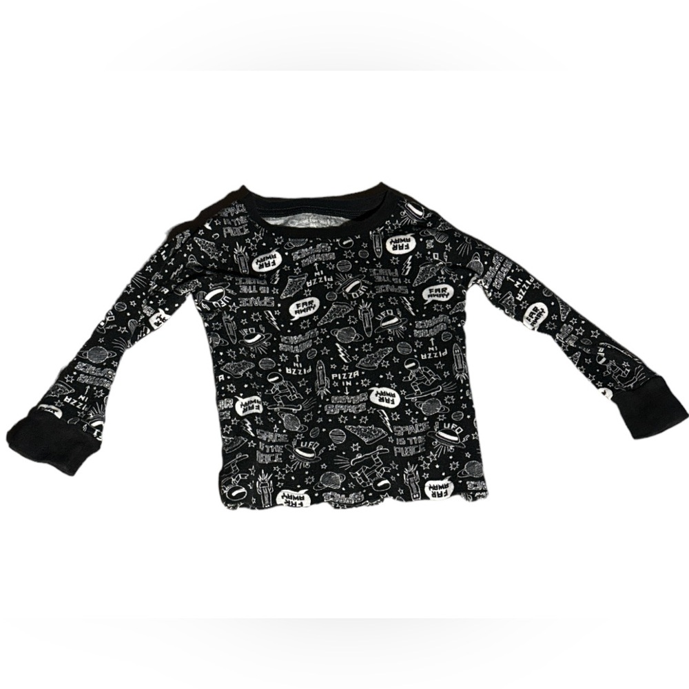3 FOR $10 CARTER’S 3T Black & White Space Long Sleeve Shirt